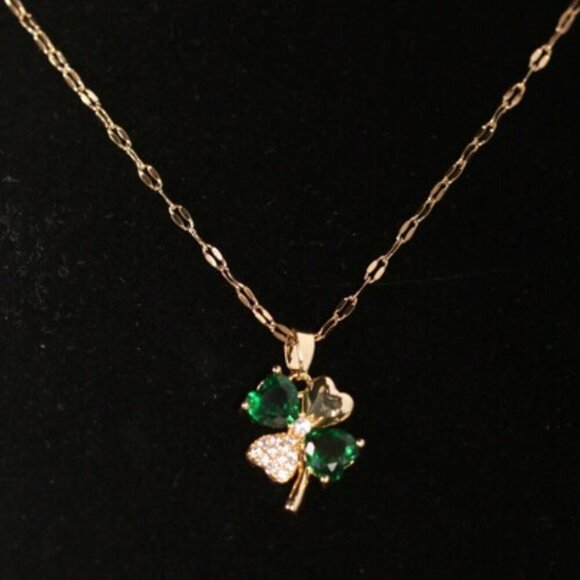 Jewelry - Emerald Clover Charm Necklace